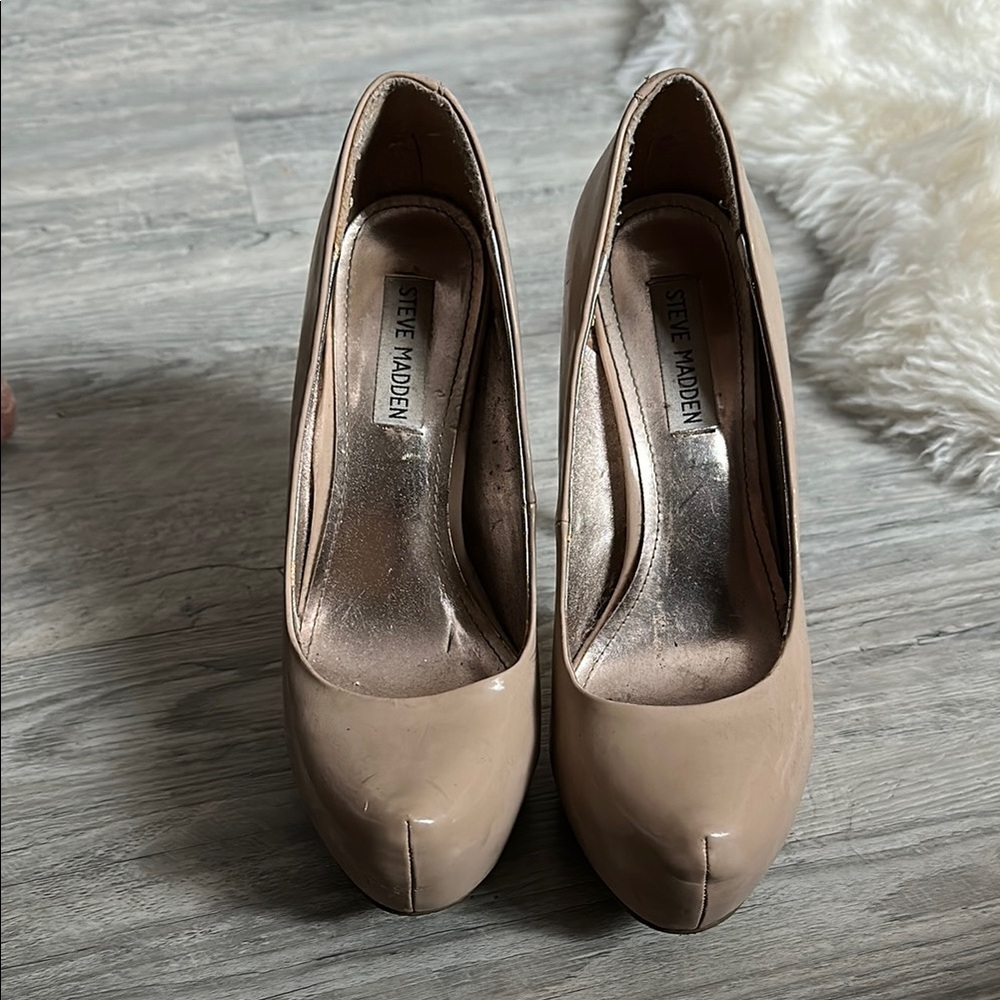 Steve Madden Tan Platform Heels